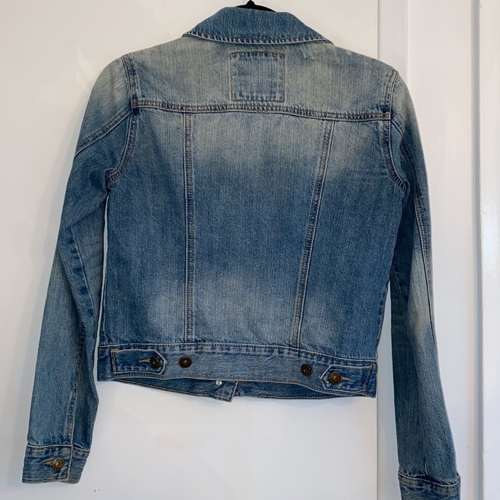 Jean jacket! - Picture 2 of 2